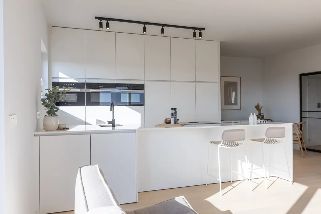 Cuisine - Penthouse Rénové avec Terrasse à Ostende