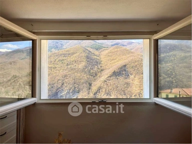 Pièces - Rustic Apartment with Mountain View in Pieve di Teco