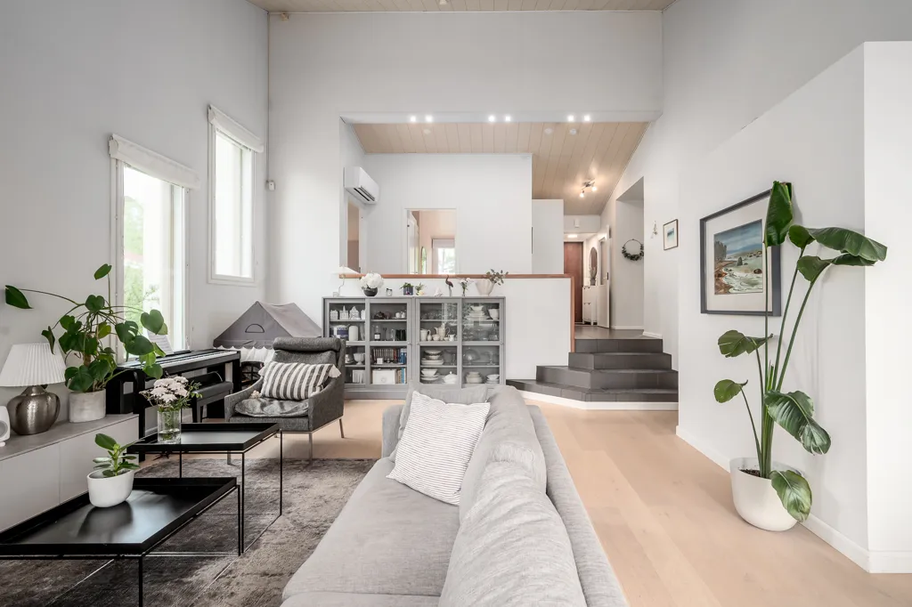 Soggiorno - Modernised Apartment with Sauna in Nuottaniemi, Espoo