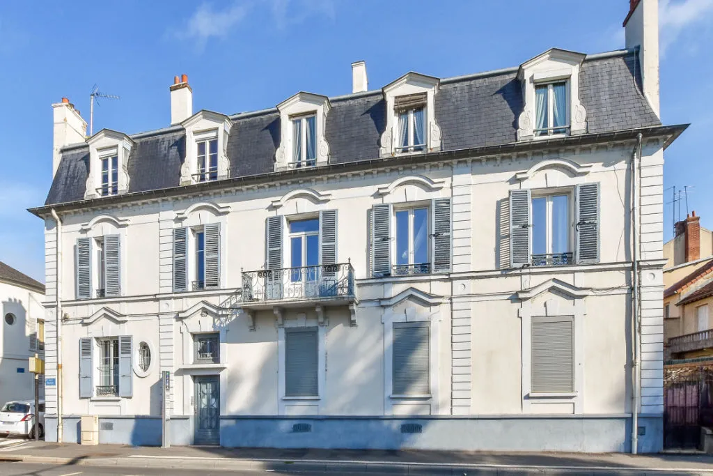 Esterno - Meubled Flat with Seine View in Melun