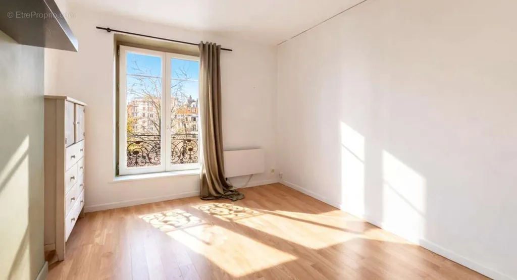 Stanze - Charming 2-Bedroom Apartment with Castle View in Lyon