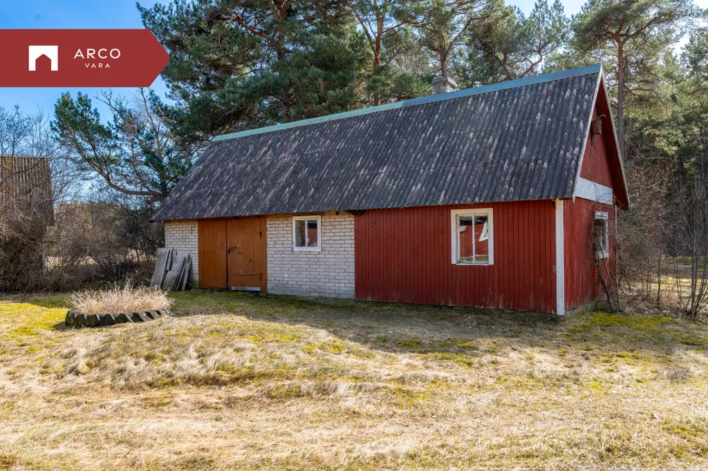 Välivaade - Farmstead with Coastal Land in Linaküla