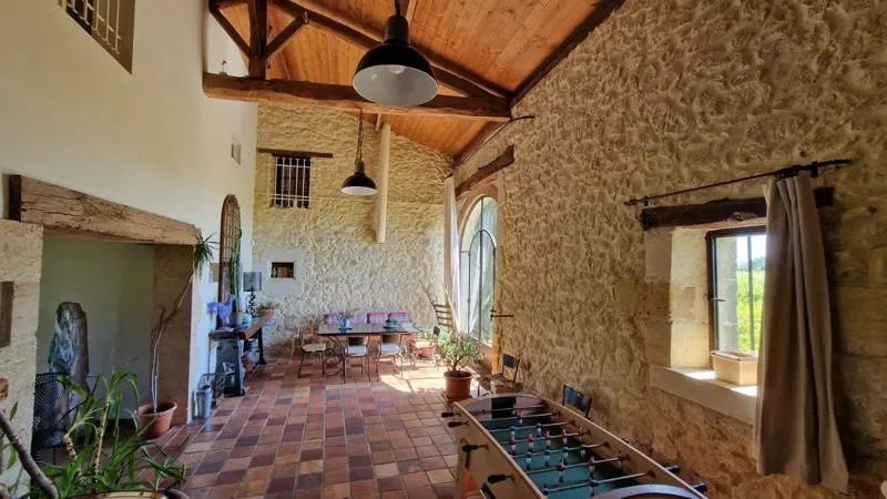Séjour - Longère de Charme avec Piscine près de Créon