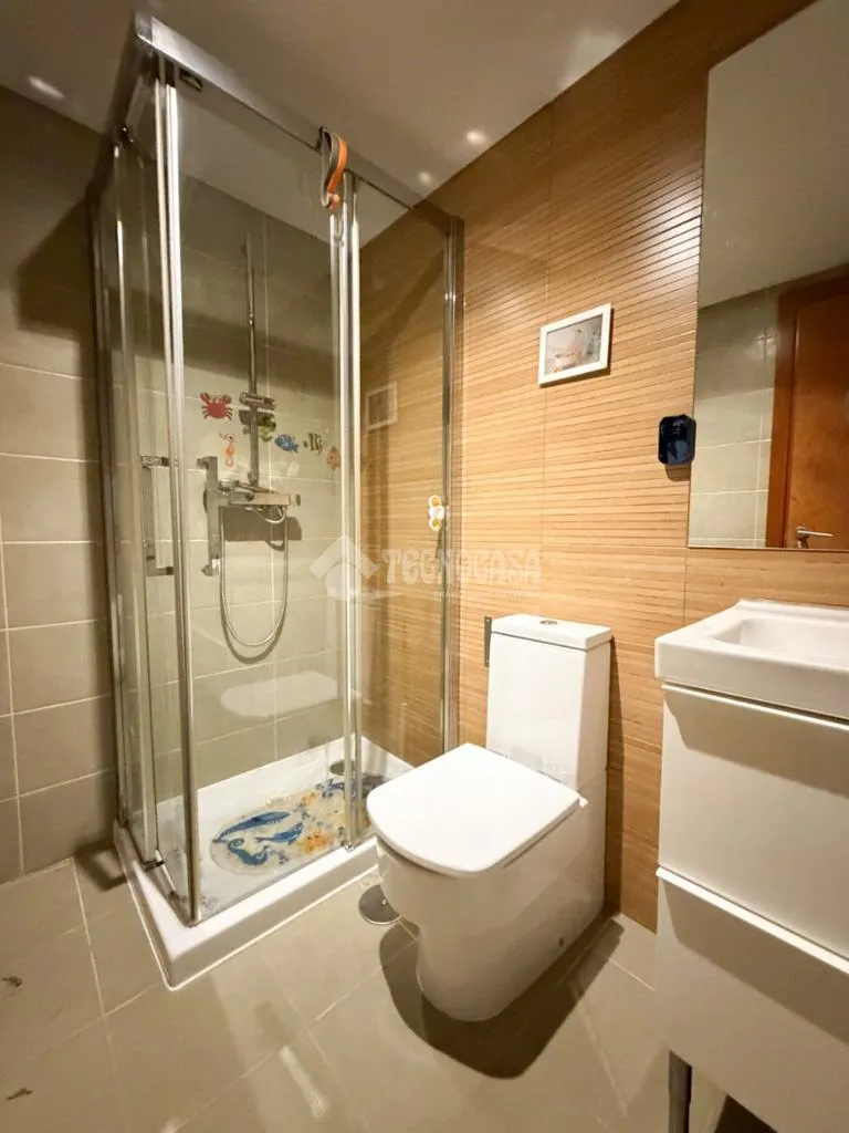Bathrooms - Penthouse with Terraces in Montecarmelo, Madrid