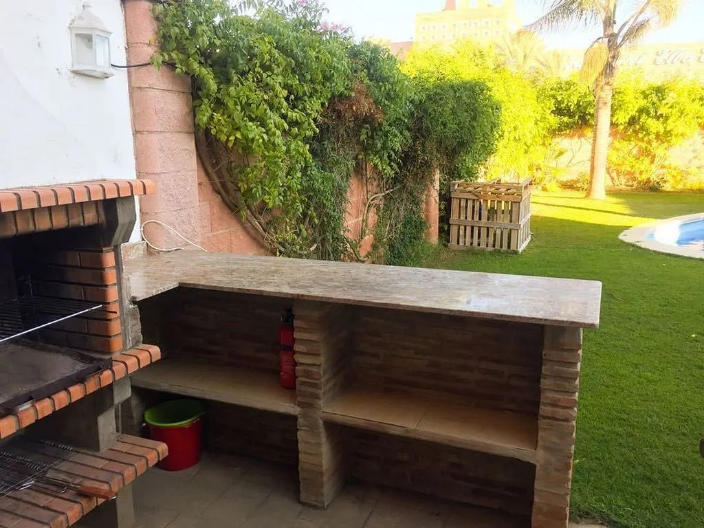 Terrasse - Linked Chalet with Sea View in Estepona