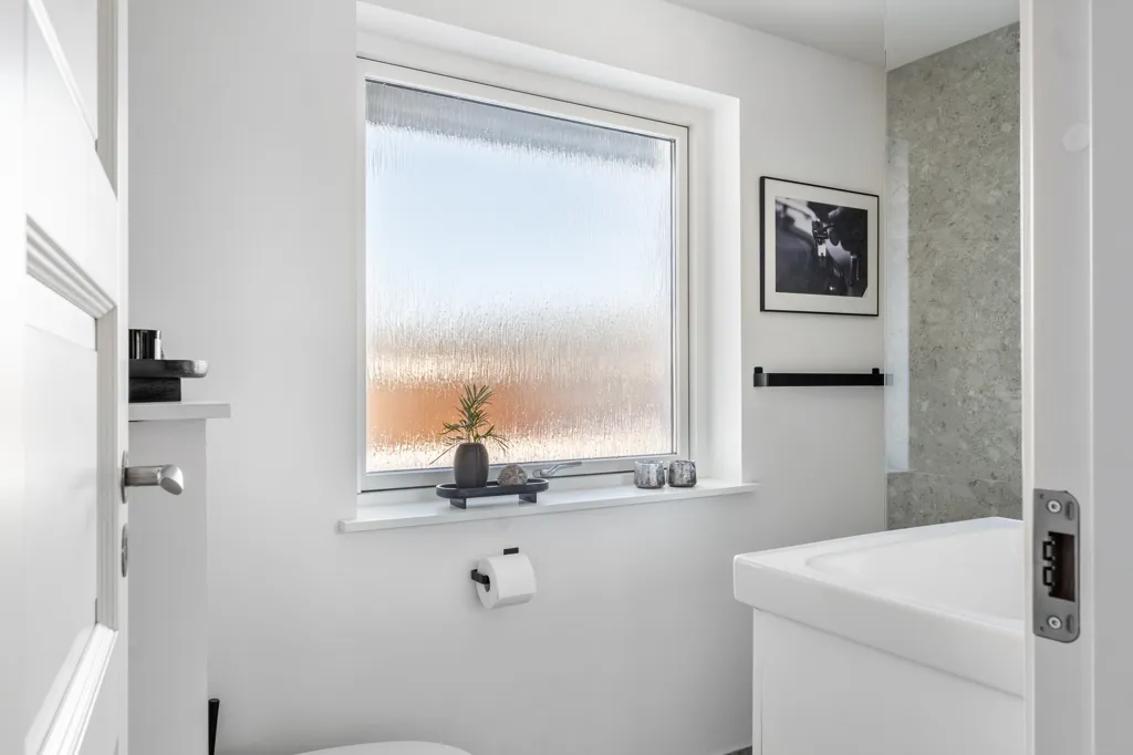 Salles de bain - Renovated Villa with Carport in Vedbæk