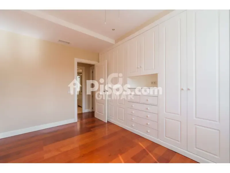 Appartement 4 chambres à ES