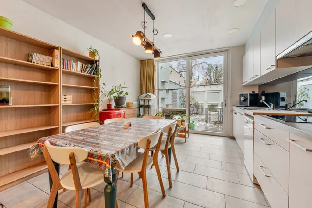Salle à manger - Maison avec Stadskoer Centrale à Kortrijk