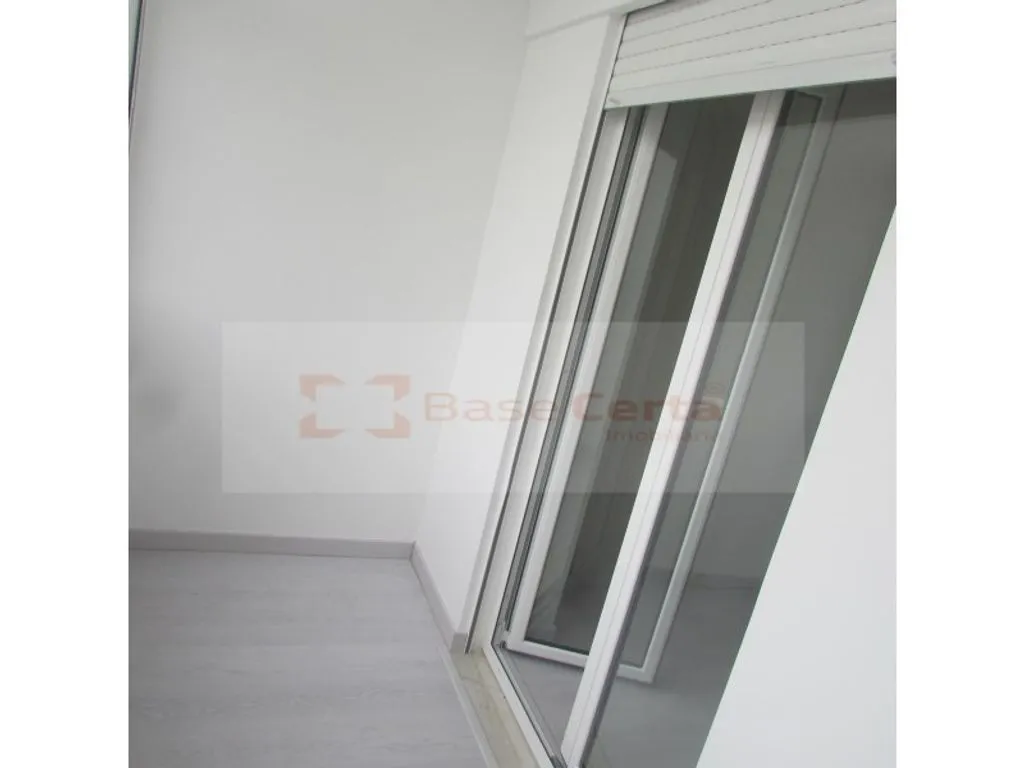 Pièces - Luxury Apartment with Beach Access in Oeiras