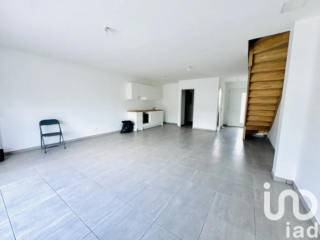 Séjour - Maison avec Terrasse à Cépet