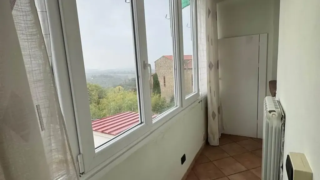 Appartement 4 pièces à IT