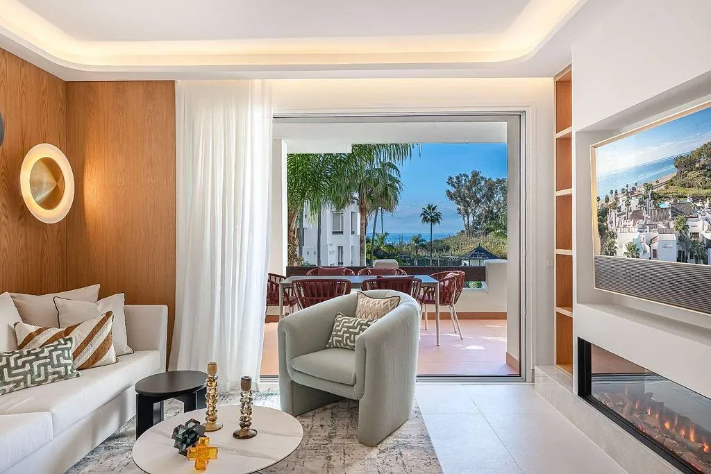 Elutuba - Contemporary Apartment with Pool in El Padrón