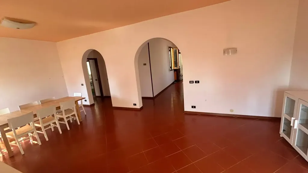 Sala da pranzo - Spacious Apartment with Balcony in Pontedera Centre
