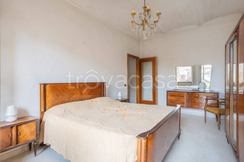 Chambres - Colonial House with Balcony in Centallo