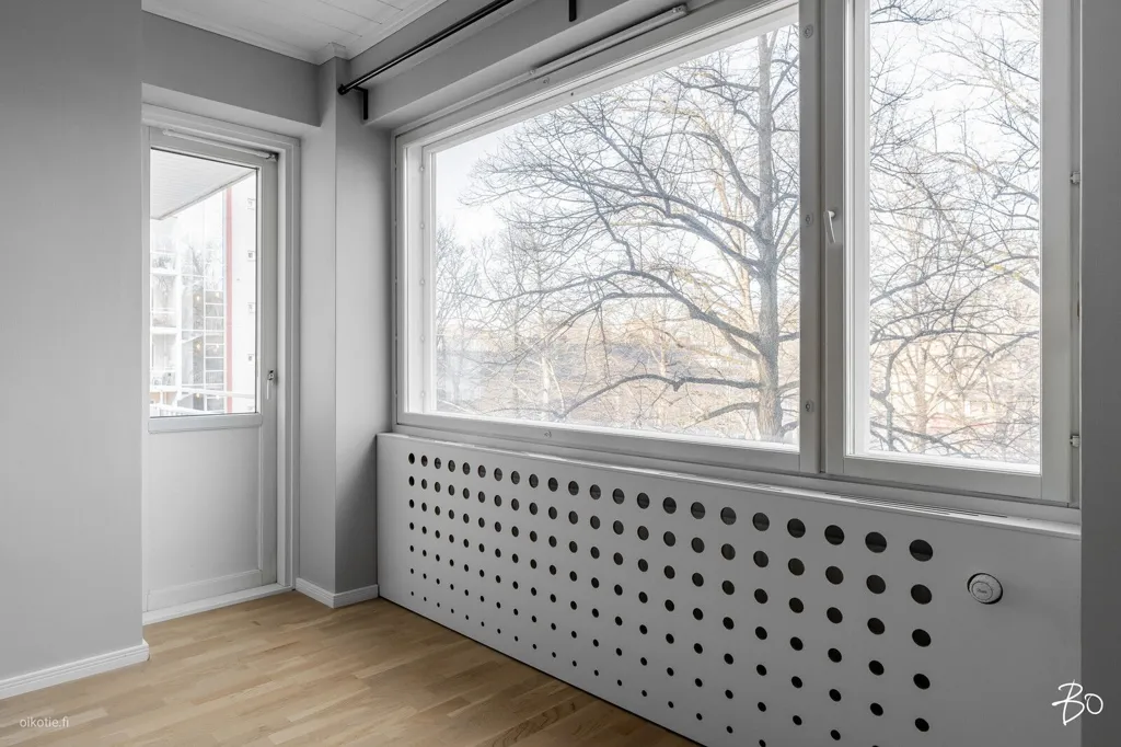 Rooms - Renovated Apartment with Balcony in Turku