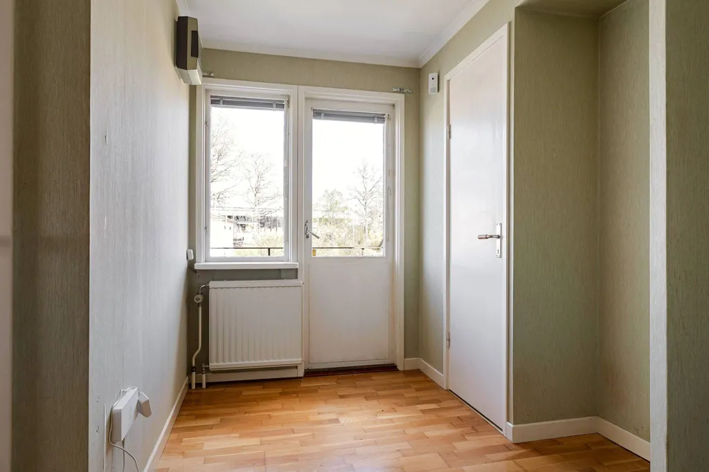 Esik - Charming Villa with Garden in Överum