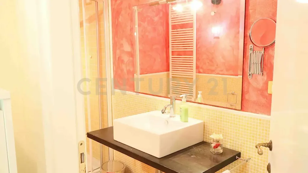 Salles de bain - Villa with Garden and Terrace in Pescaglia