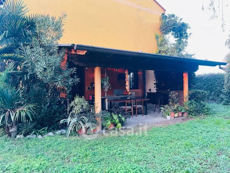 Terrasse - Rustic Villa with Garden in Cremona