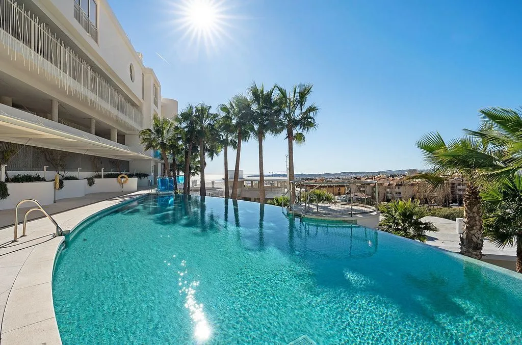 Bassein - Apartment with Pool and Terrace in Higueron Resort