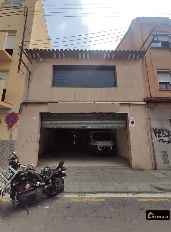Välivaade - Apartment Complex with Parking in Mataró