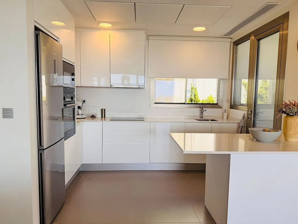 Köök - Contemporary Flat with Sea View in Estepona