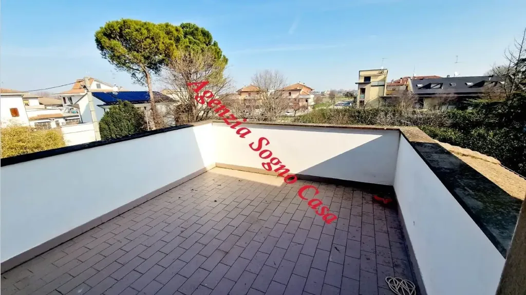 Terrasse - Villa with Garden in San Varano, Forlì