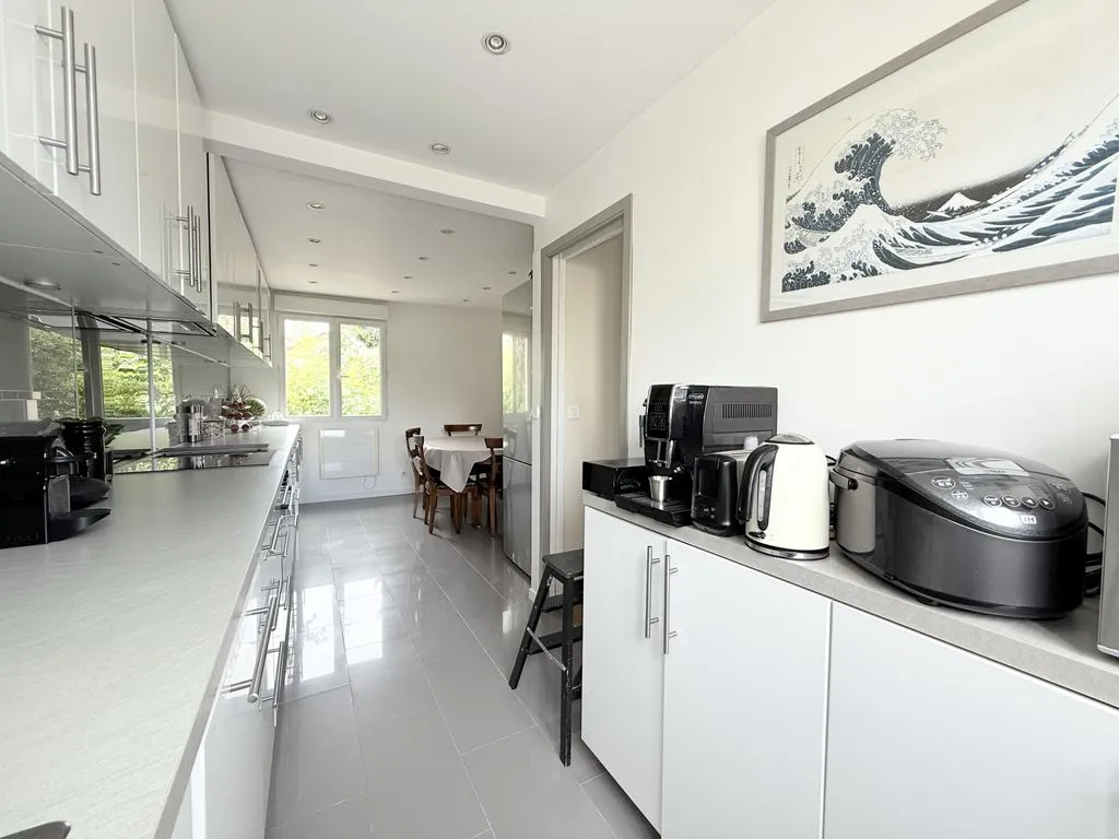 Köök - Luxury House with Garden in Rueil-Malmaison