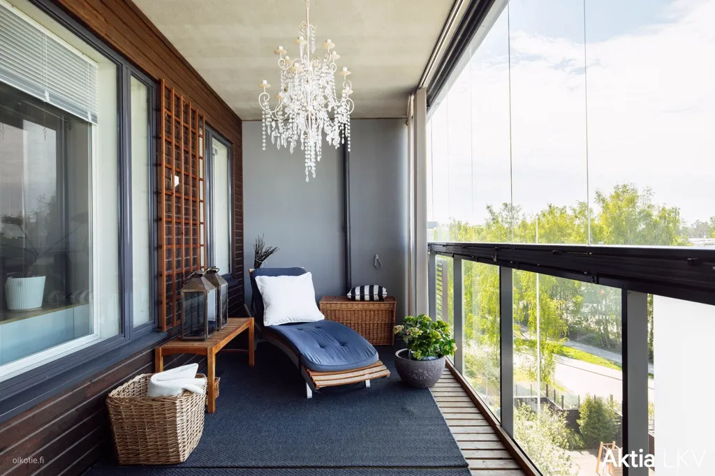 Balcony - Modern City Flat with West Balcony in Espoo