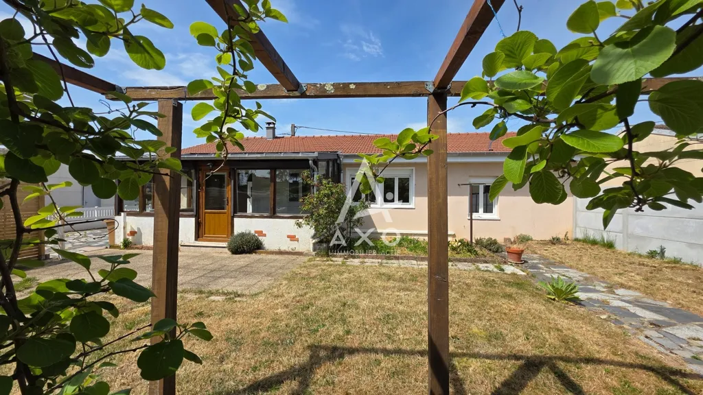 Aed - House with Office and Garden in Pannes