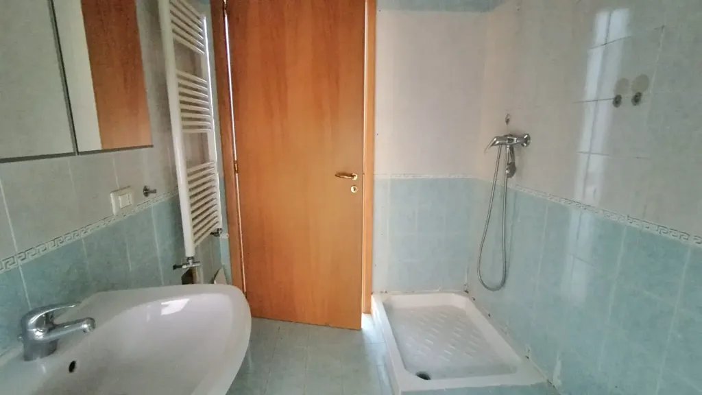 Vannitoad - Semi-detached Villa Apartment in Montoro