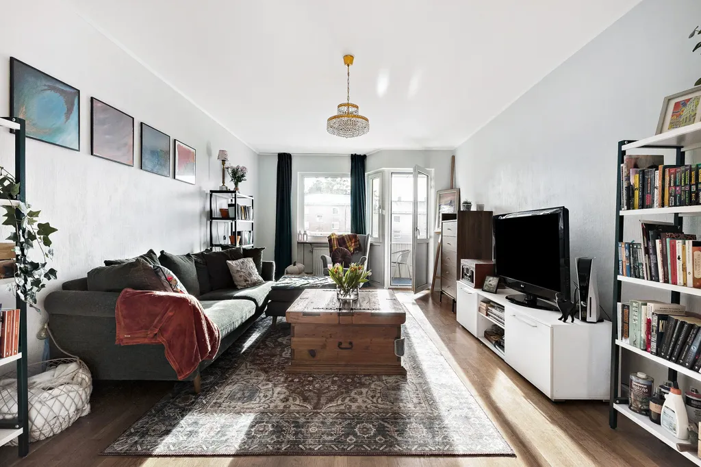 Elutuba - Apartment with Balcony in Järfälla