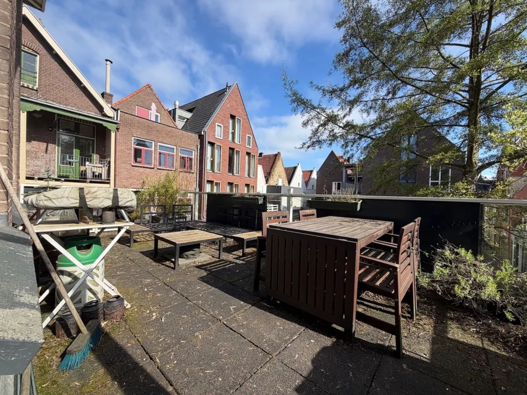 Terrasse - Apartment with Open Kitchen in Zwolle Centre