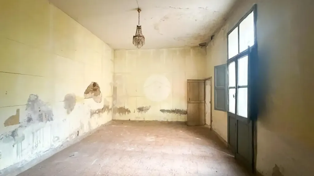 Toad - Semi-detached House with Terrace in Avezzano