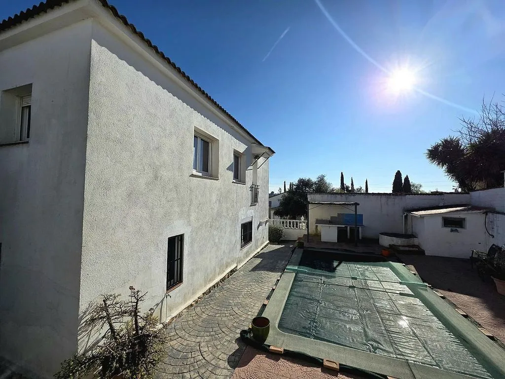 Pool - Chalet with Pool in Albinyana, Tarragona