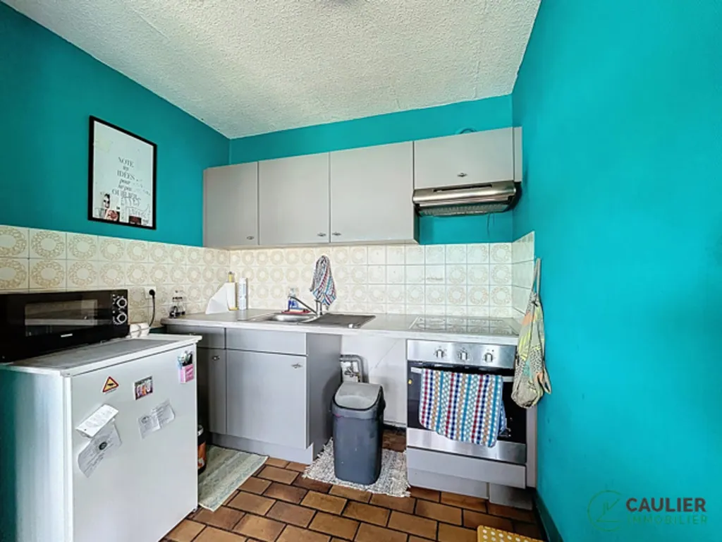 Cucina - Apartment with Balcony in Mons