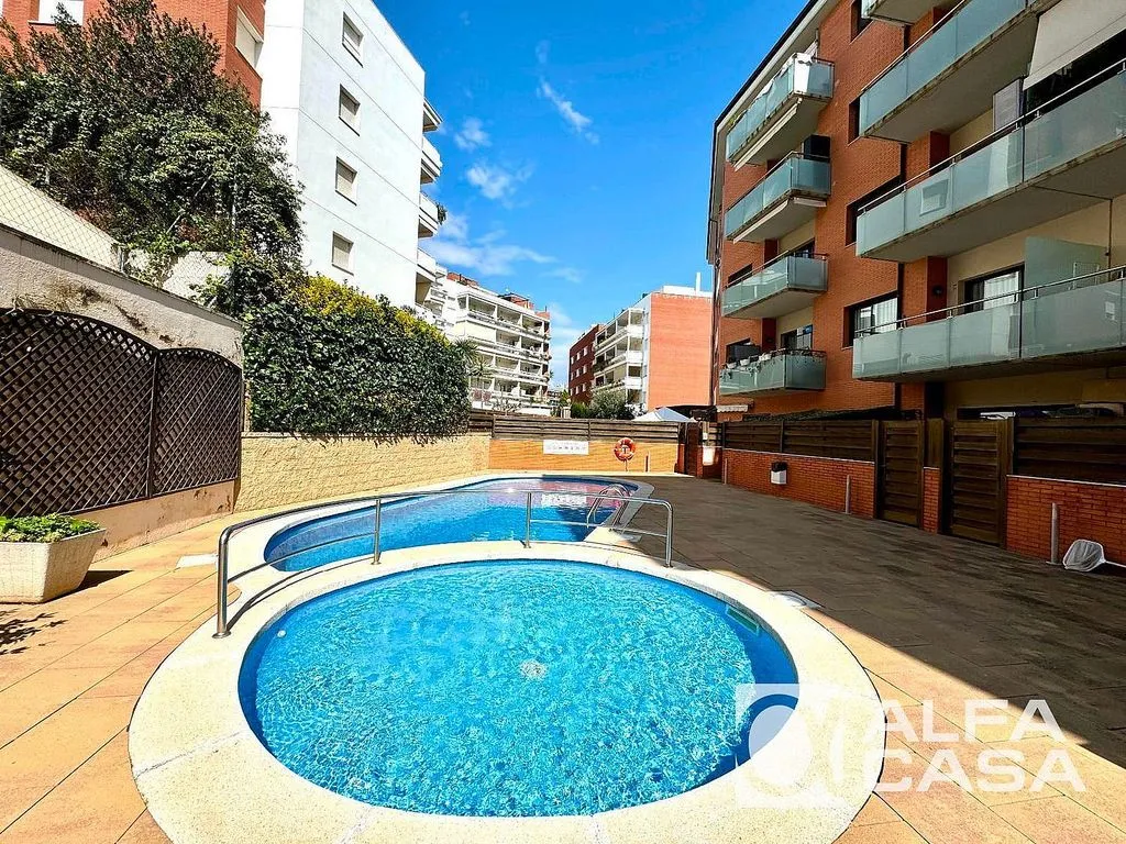Piscine - Duplex Apartment with Terrace in Lloret de Mar