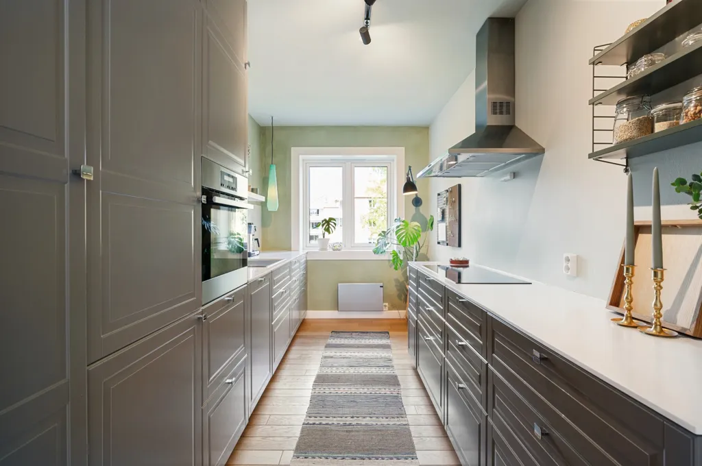 Köök - 3-Bed Apartment with South-Facing Balcony in Lille Ekeberg