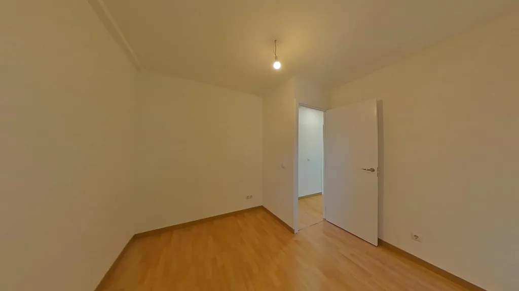 Pièces - Fully Renovated Flat with Metro Access in Fuenlabrada