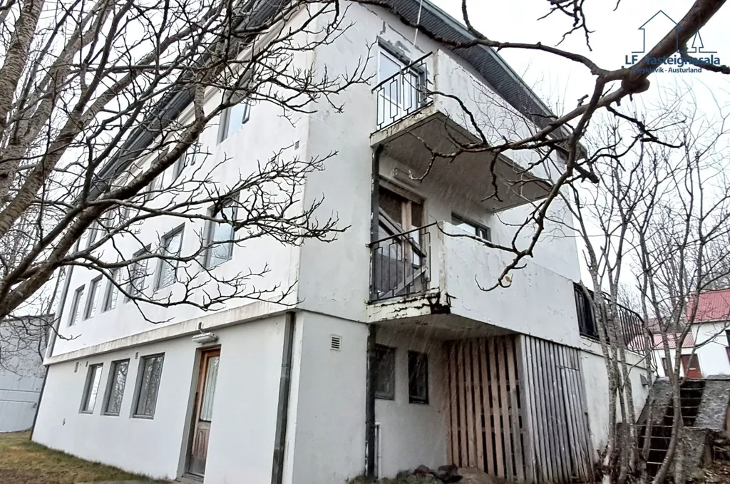 4-toaline kinnisvara asukohas Fáskrúðsfjörður
