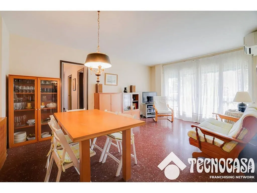 Söögituba - Apartment with Terrace in Vilassar de Mar