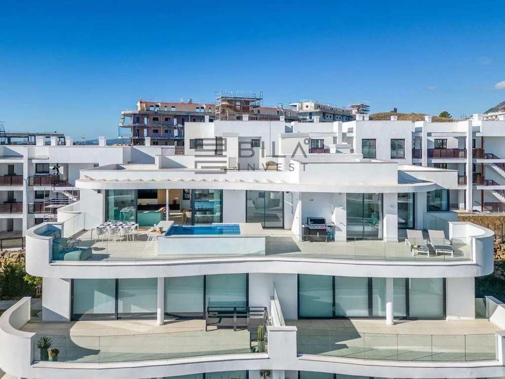 Bassein - Penthouse with Panoramic Views in Fuengirola