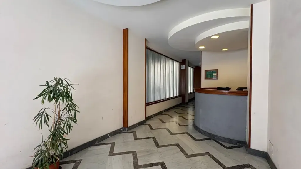Esik - Apartment with Parking in Palermo