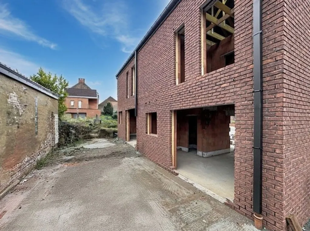 Extérieur - Maison neuve avec terrasse à Hyon