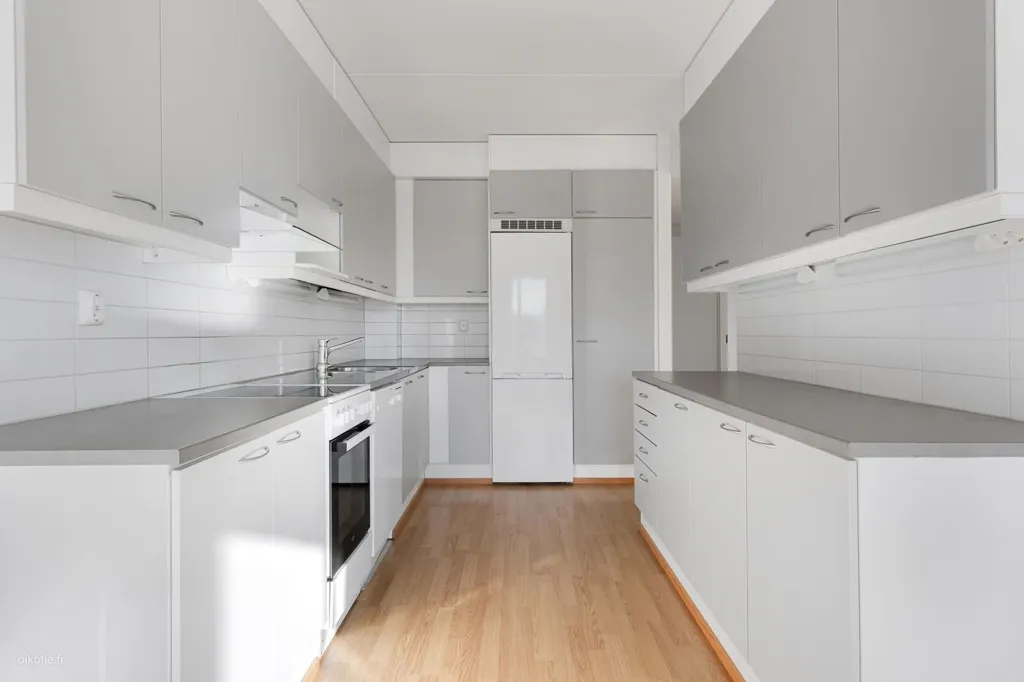 Kitchen - Apartment with Sauna on Second Floor in Simonkylä