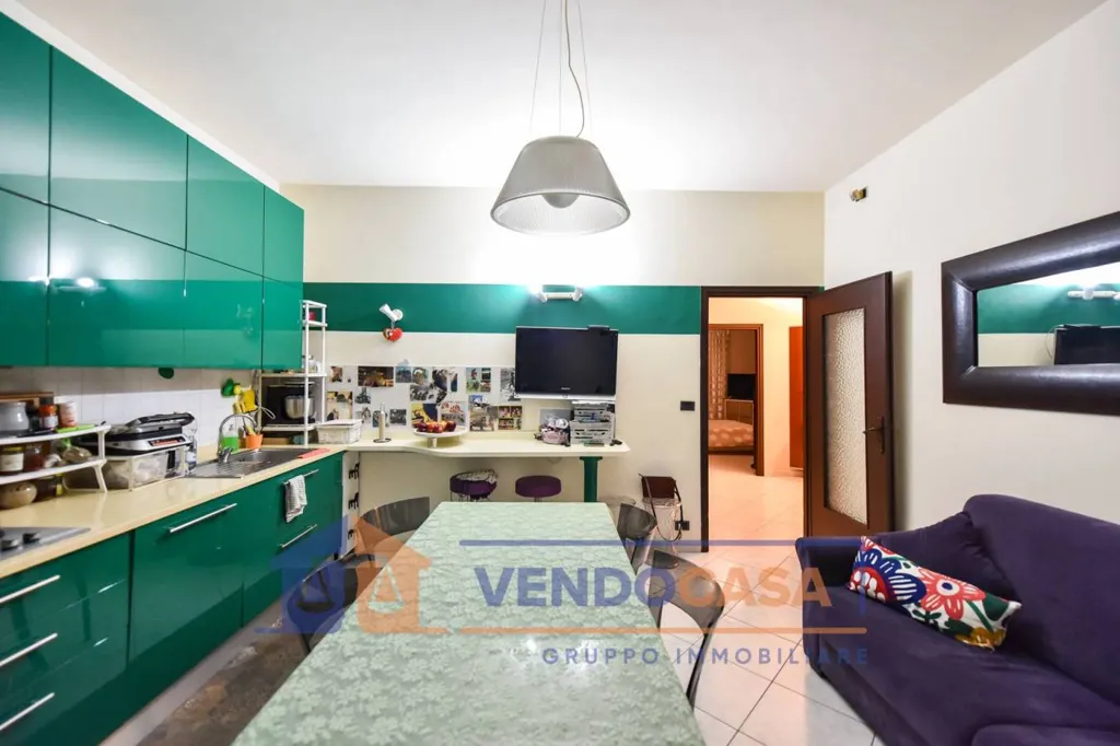 Köök - Apartment with Dual Aspect in Moncalieri