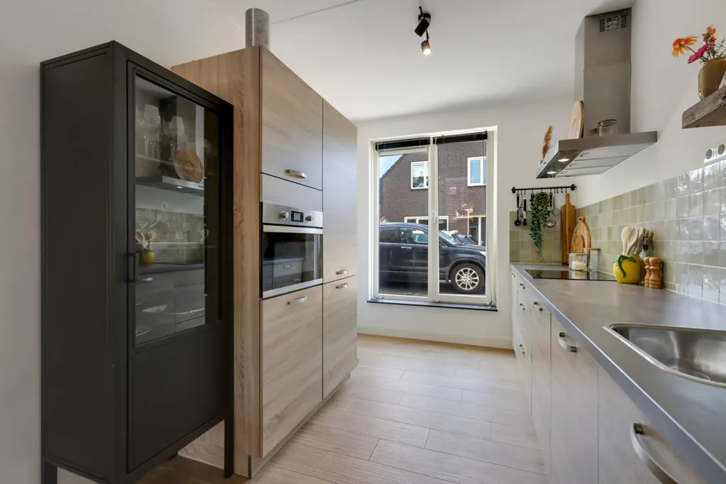Cuisine - Corner House with Garden in Overasselt
