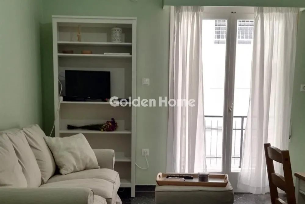 Elutuba - Corner Apartment with Sea View in Loutraki