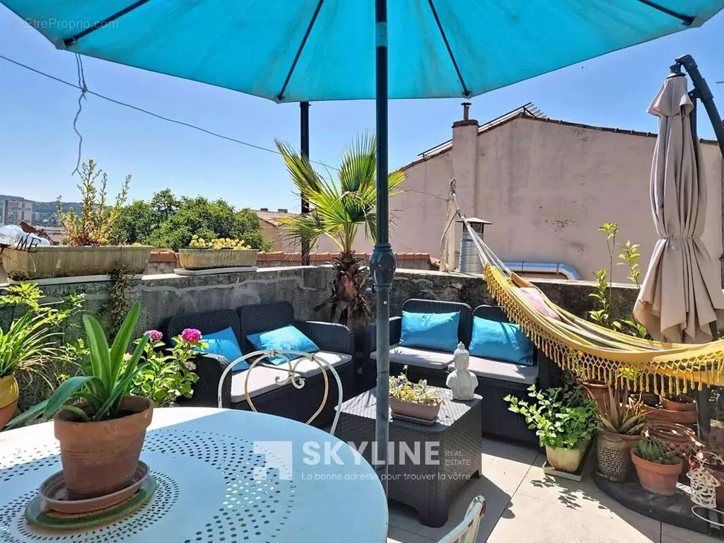 Terrazza - Apartment with Terraced Garden in Marseille-15e