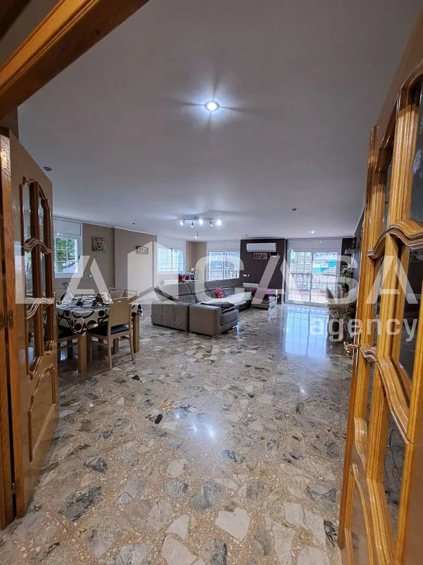 Entrée - Chalet with Pool and Terrace in Can Parellada