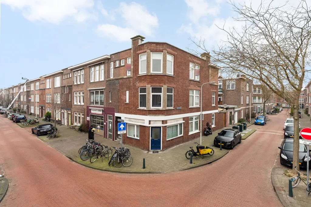 3-toaline korter asukohas Den Haag